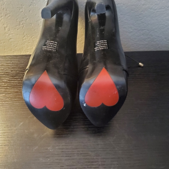 Booties - Picture 3 of 3